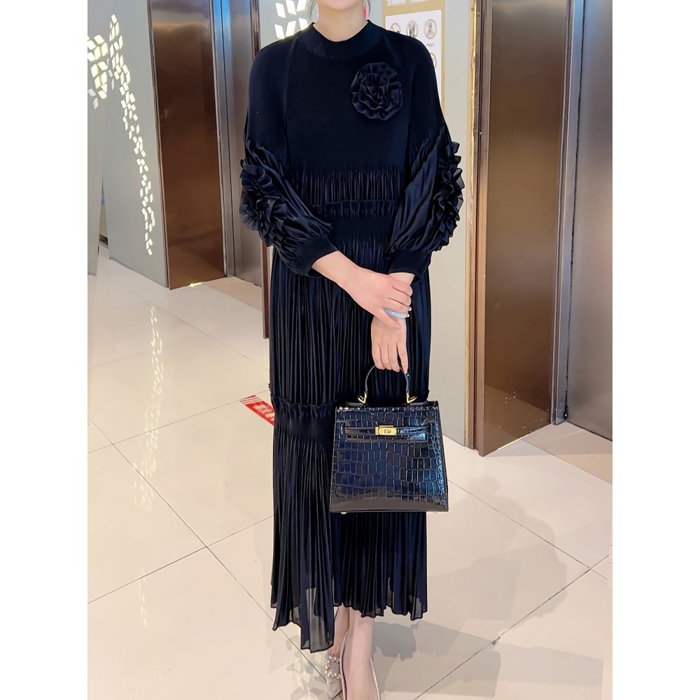 [Polyester|Elegant] Polyester Elegant Pleated Tunic Dress | Crew Neck, High Stretch, Long Length, No Belt, All Seasons | Trapeze Hem, Pleated Silhouette, No Padding, Going Out Occasion, A Fit Type, Woven Weaving Method, Polyester Lining, 100 g/m² Lining Weight, 100 g/m² Fabric Weight, Lantern Sleeves, Solid Color